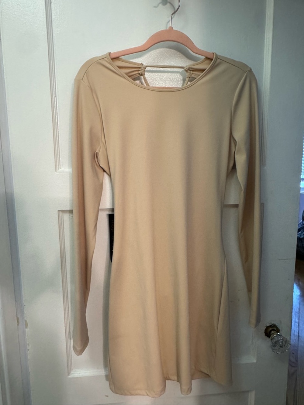 bebe Women's Tie Back knit Mini Dress.  NWT’s! Size XL in Frappe - Picture 4 of 10